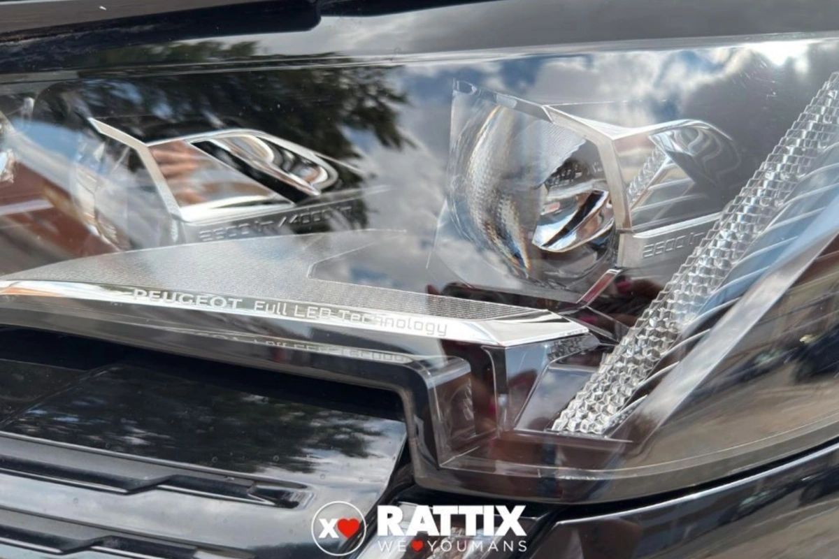 PEUGEOT 3008 ii 2021 1.6 hybrid4 GT Pack 300cv e-eat8 PEUGEOT 3008 ii 2021 1.6 hybrid4 GT Pack 300cv e-eat8